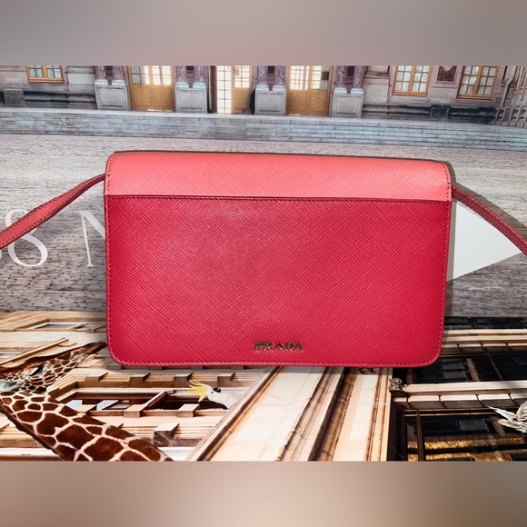 Prada Saffiano leather crossbody - Picture 2 of 16